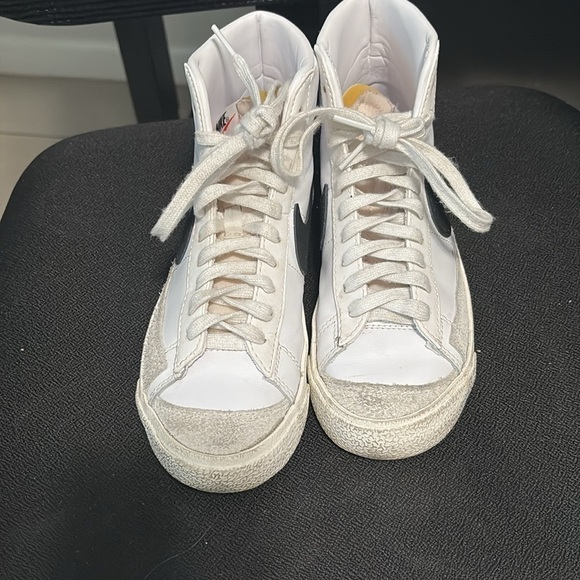 Nike Blazer Mid 77 Size 6 - Picture 2 of 7